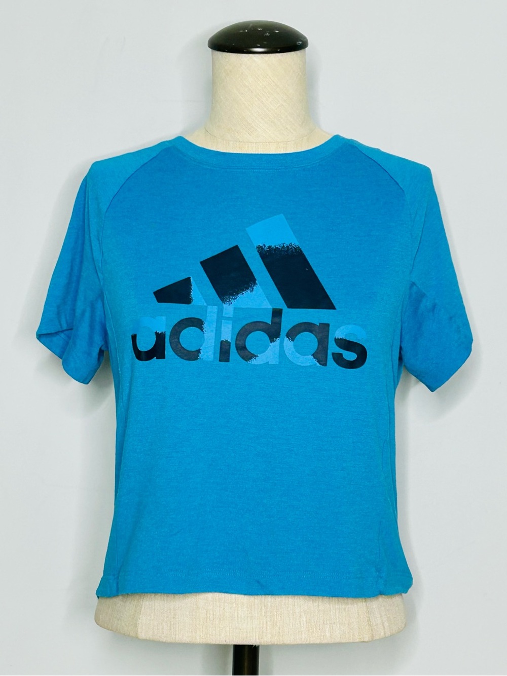 Adidas Turquoise Crop Top Logo T-shirt with Vented Slit in Back size Small